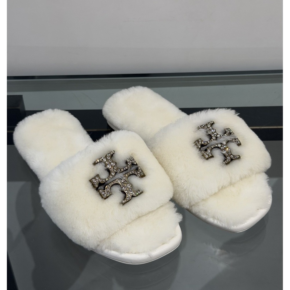 Authentic NEW TORY BURCH Ivory Real Dyed Sheep Fur Crystal Logo Slides Size 6